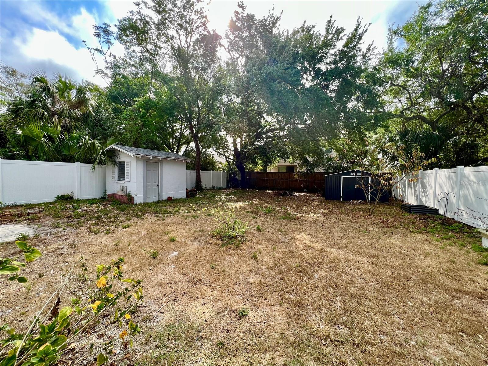 3720 W ELROD AVE, TAMPA, FL, 33611