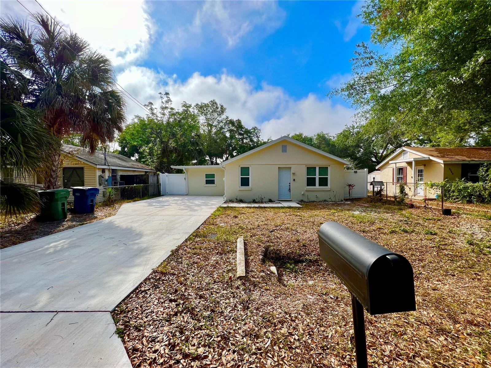 3720 W ELROD AVE, TAMPA, FL, 33611