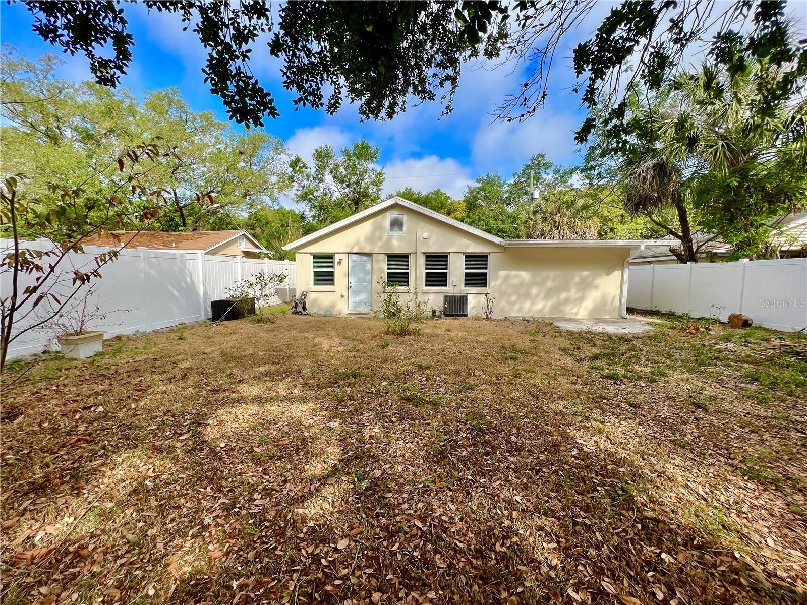 3720 W ELROD AVE, TAMPA, FL, 33611