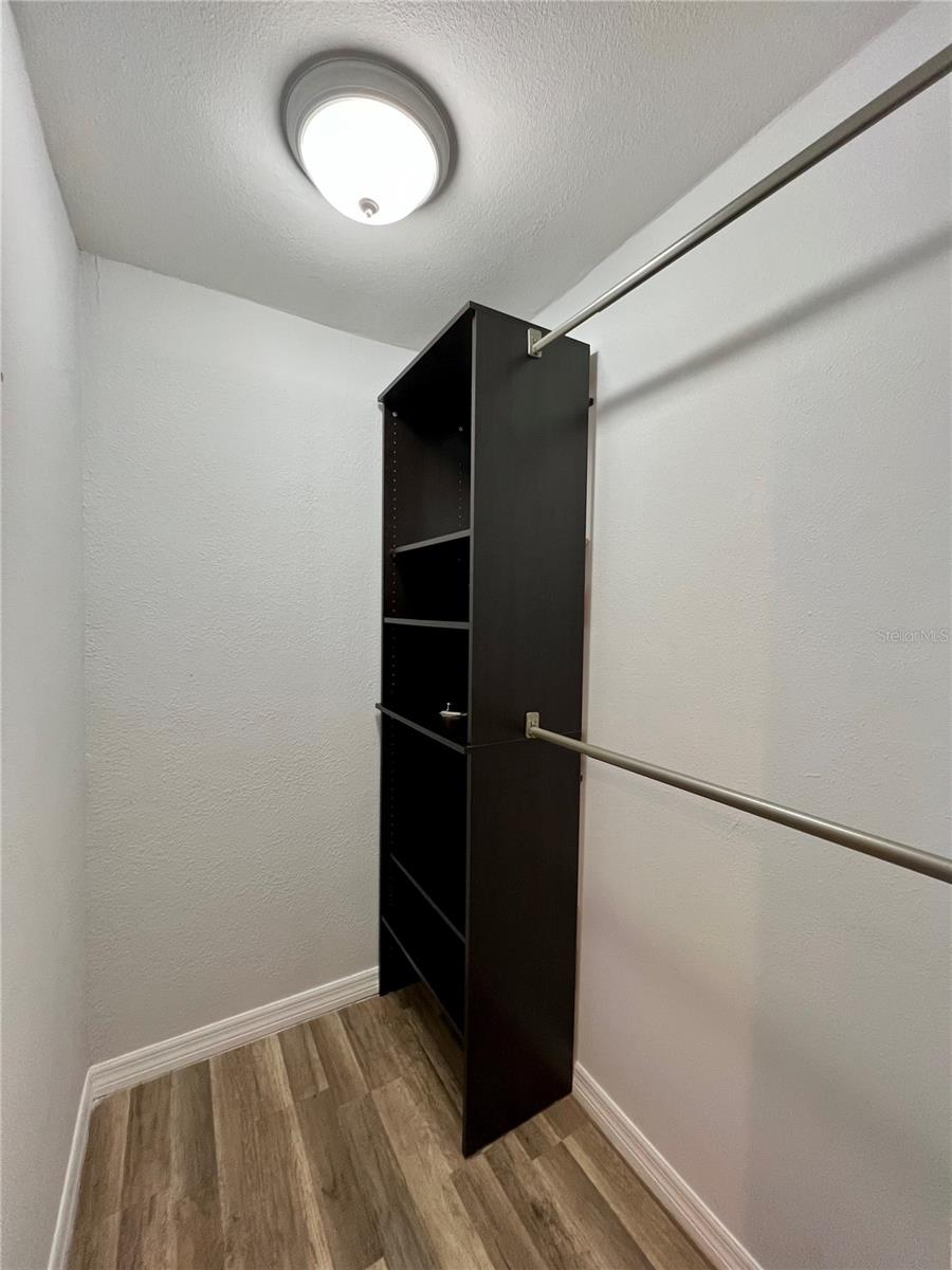 3720 W ELROD AVE, TAMPA, FL, 33611