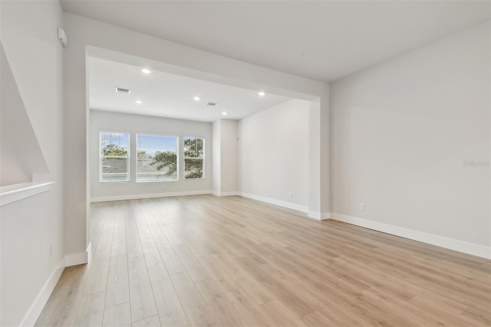 3113 4TH TER N, ST PETERSBURG, FL, 33713