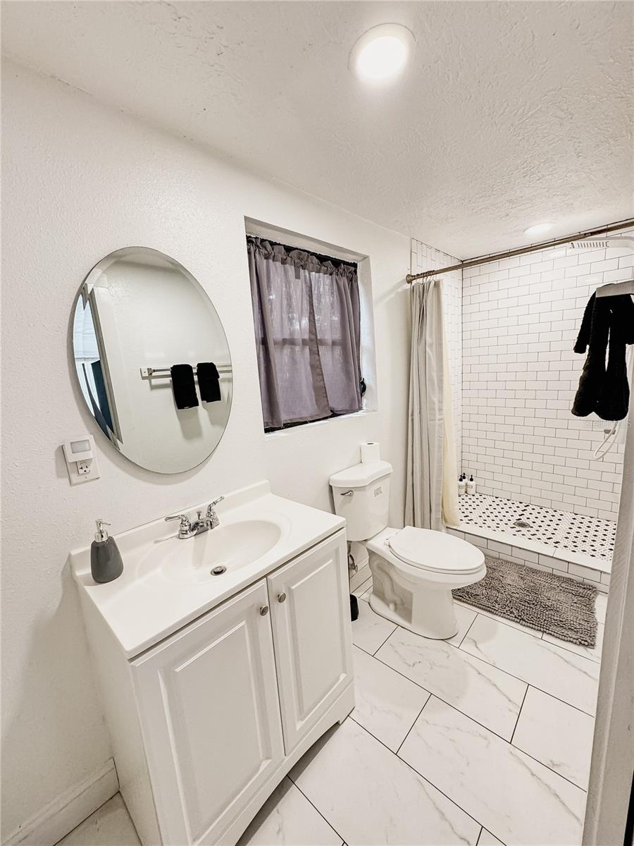 1515 E 31ST AVE, TAMPA, FL, 33610