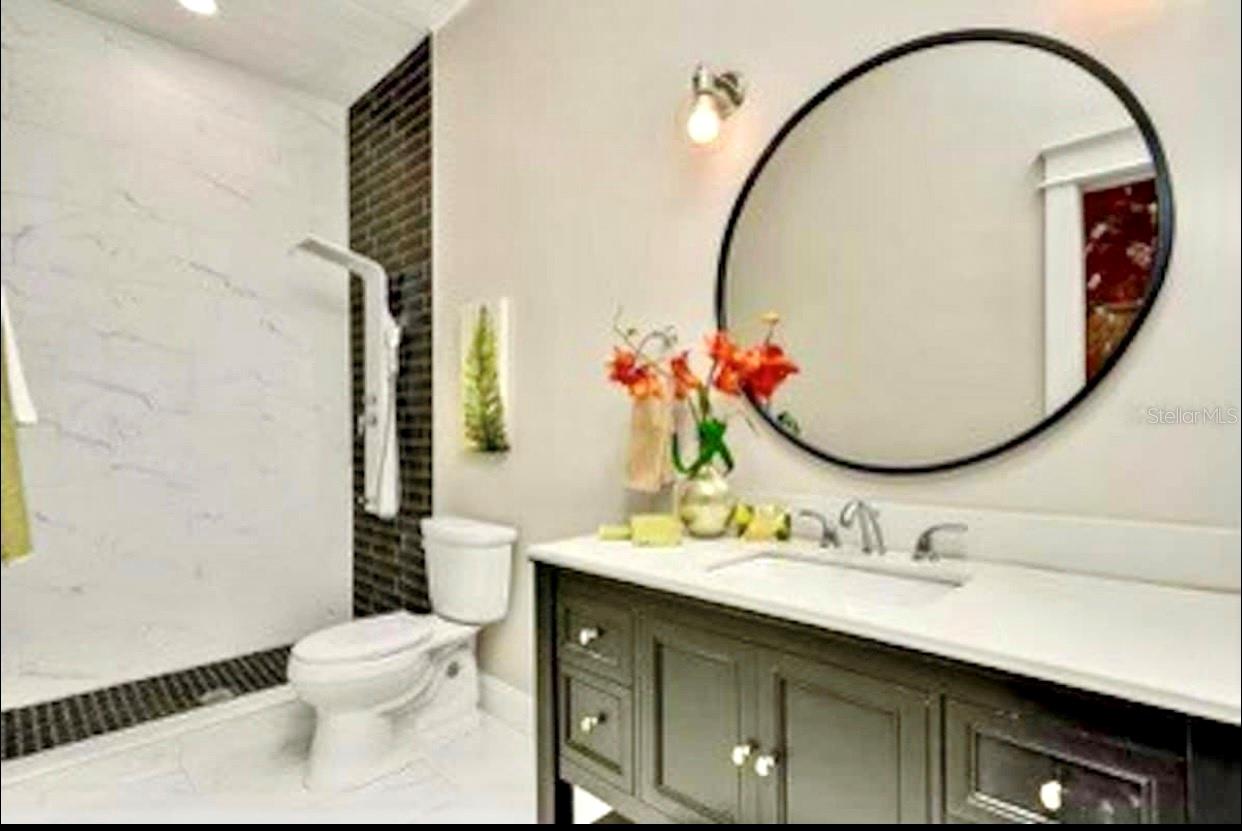 1515 E 31ST AVE, TAMPA, FL, 33610