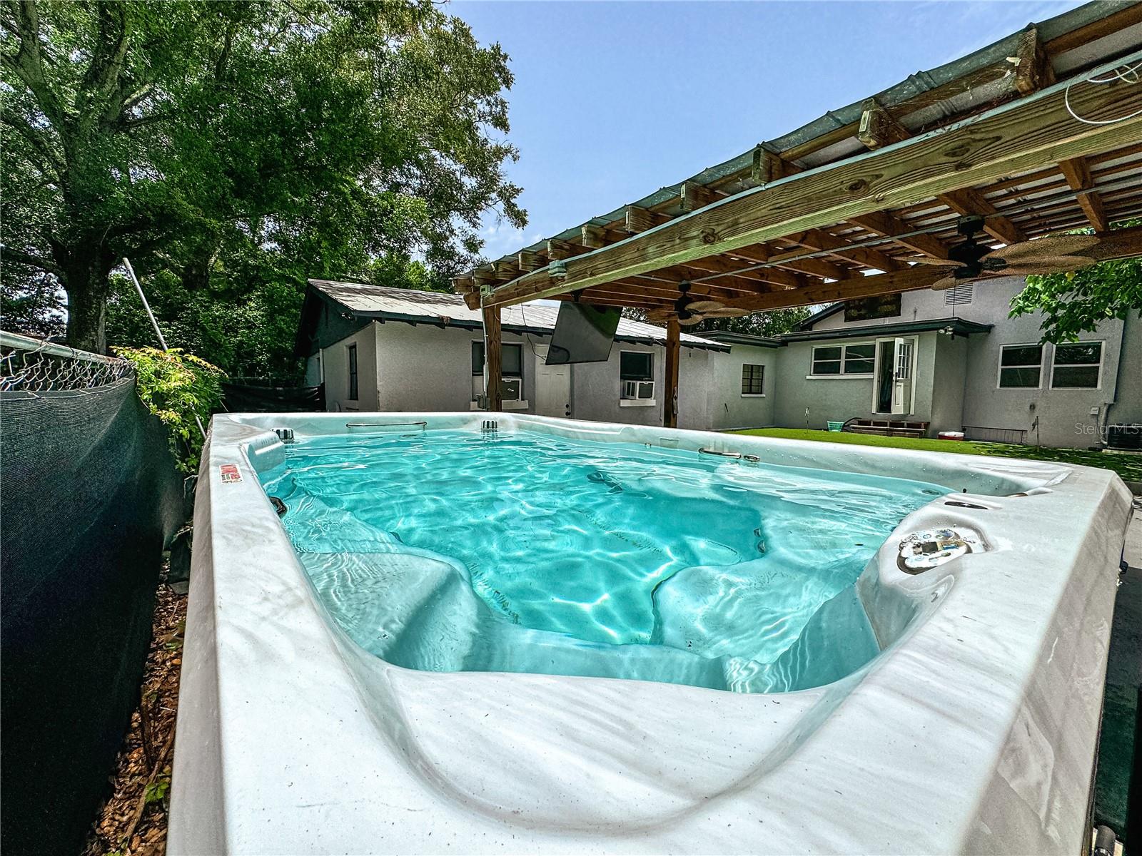 1515 E 31ST AVE, TAMPA, FL, 33610