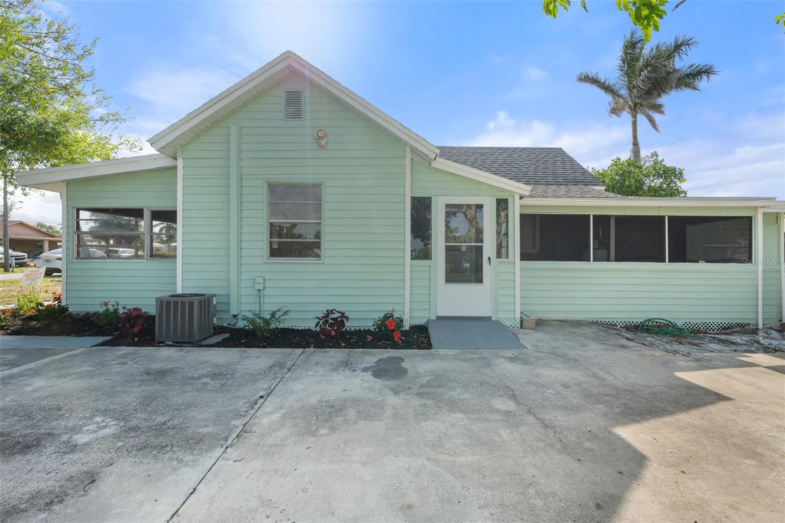 514 FITZHUGH AVE, PUNTA GORDA, FL, 33950