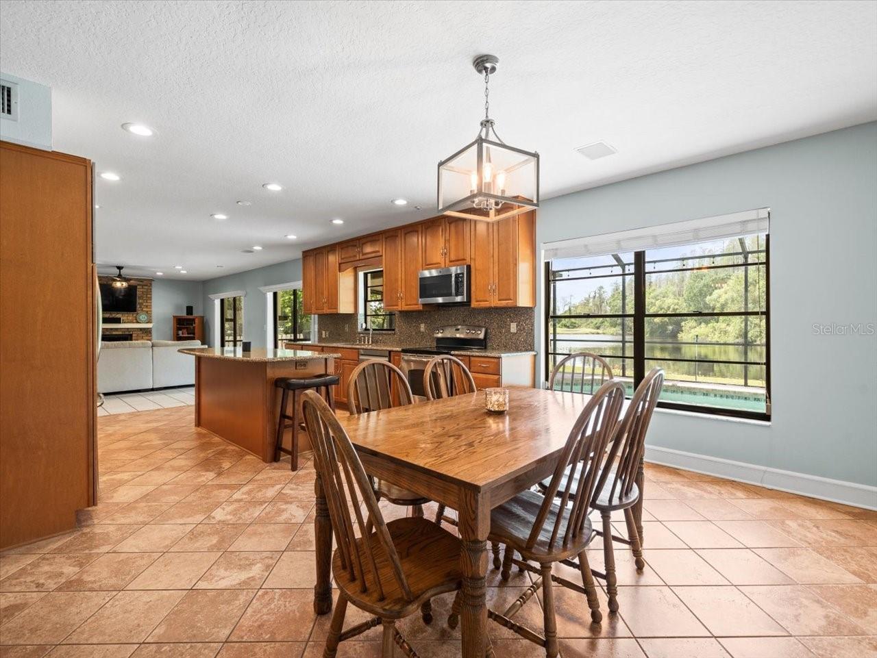 4337 HONEY VISTA CIR, TAMPA, FL, 33624