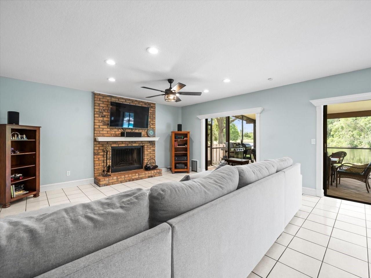 4337 HONEY VISTA CIR, TAMPA, FL, 33624