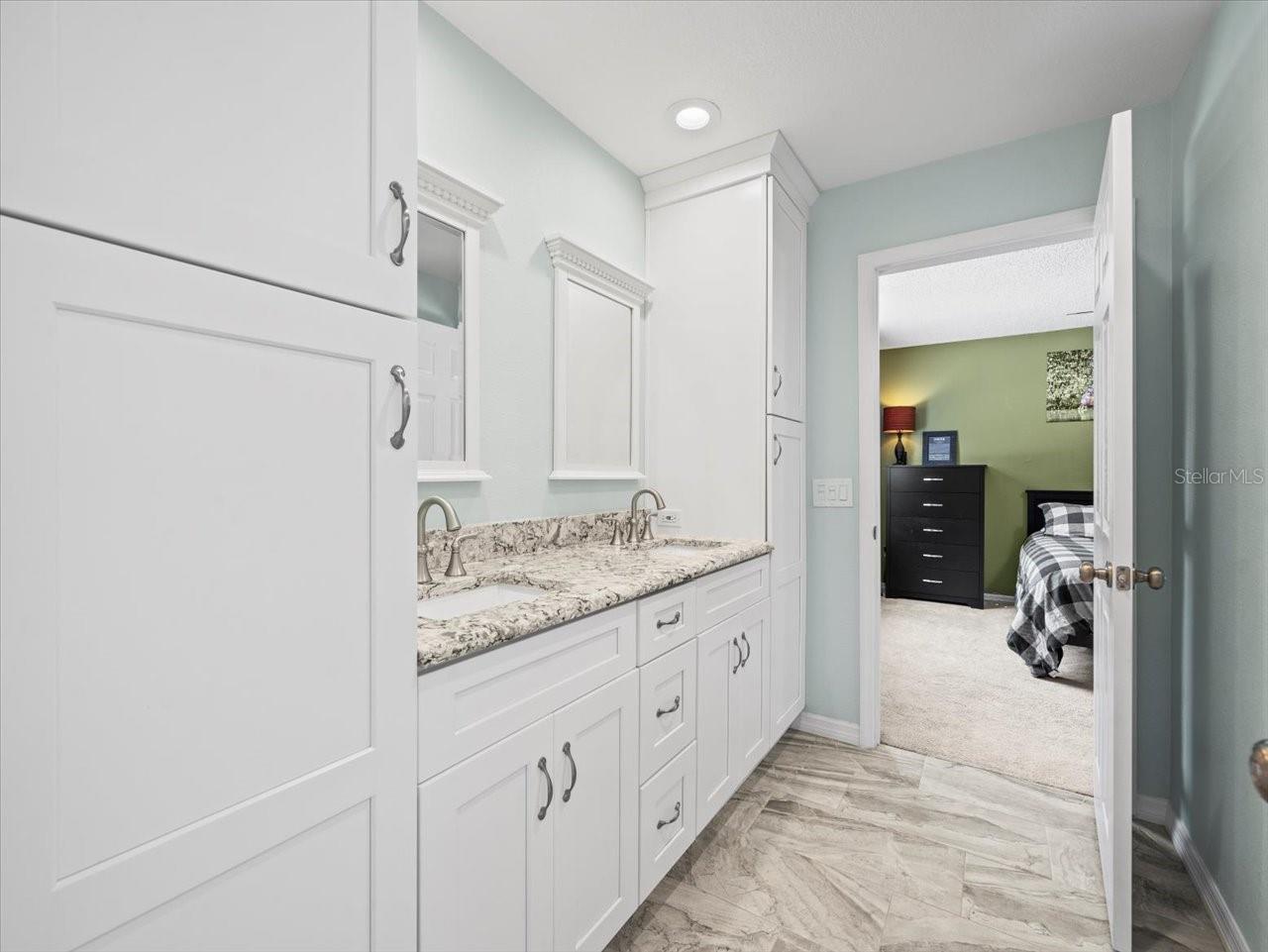 4337 HONEY VISTA CIR, TAMPA, FL, 33624