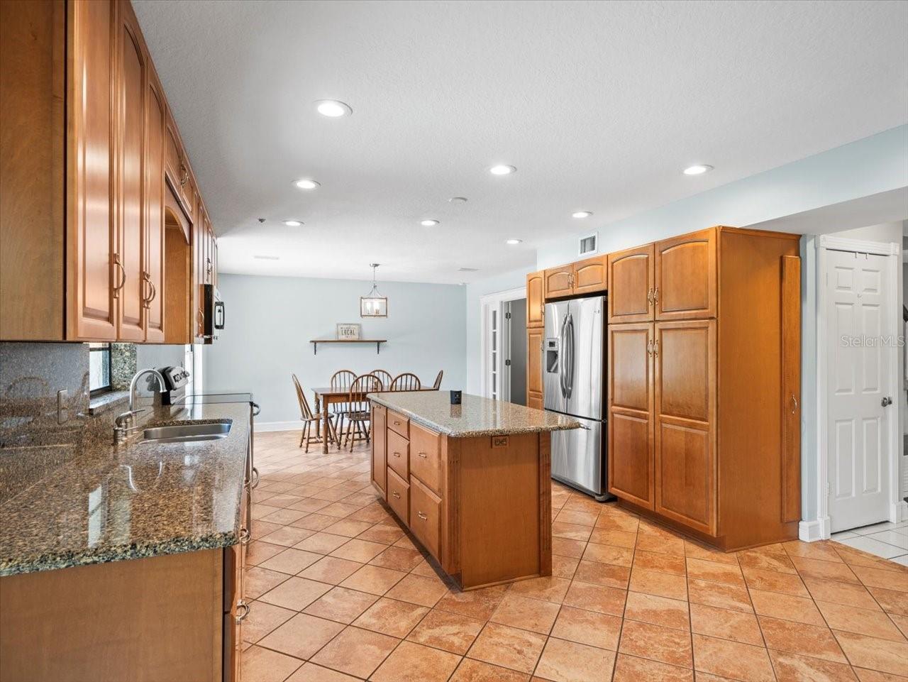 4337 HONEY VISTA CIR, TAMPA, FL, 33624