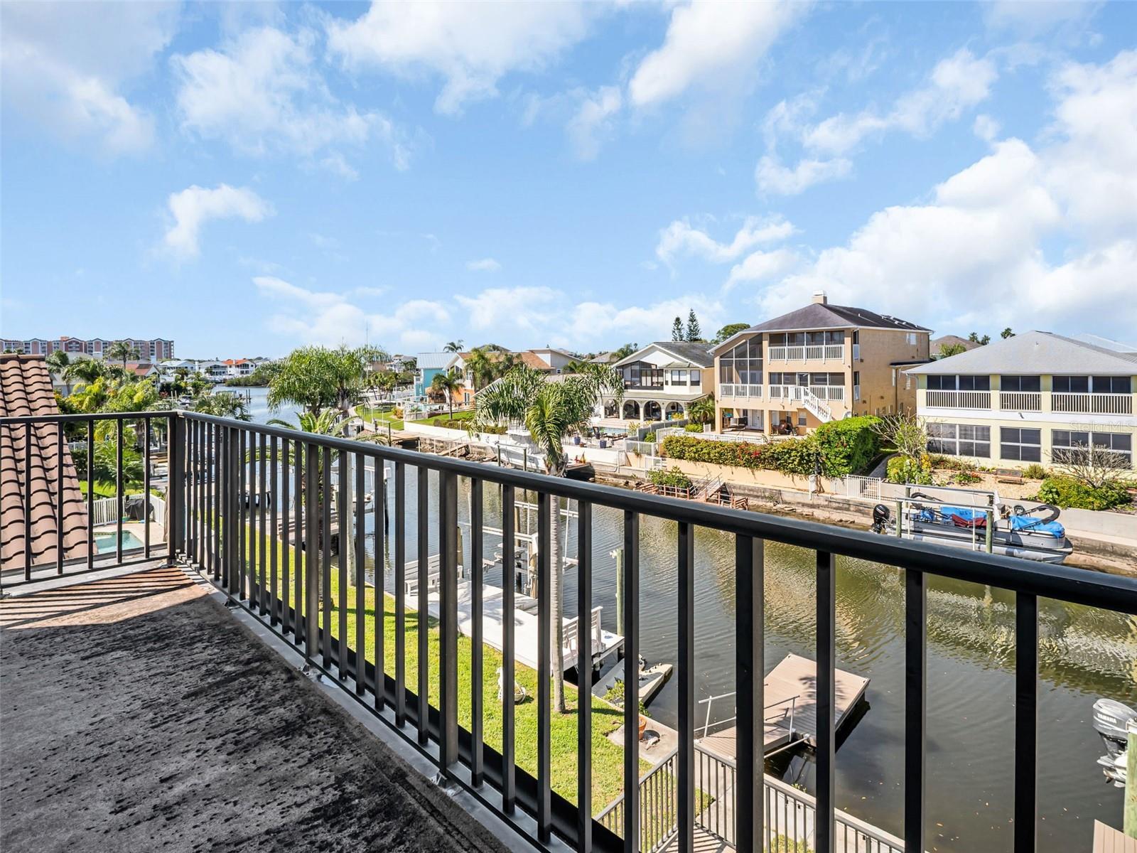 6241 BAYSIDE DR, NEW PORT RICHEY, FL, 34652