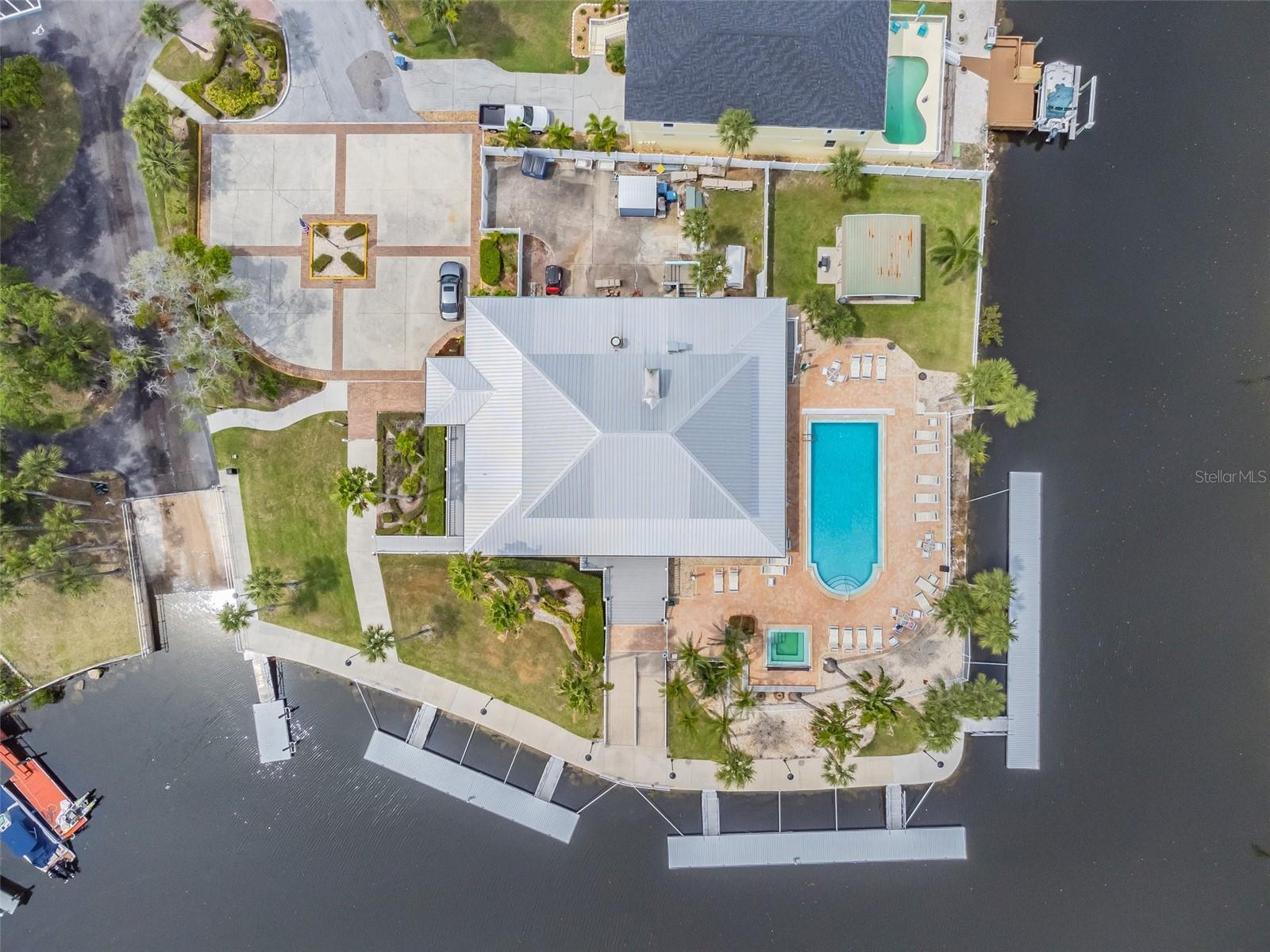 6241 BAYSIDE DR, NEW PORT RICHEY, FL, 34652