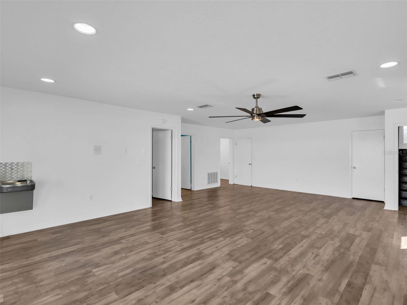 6241 BAYSIDE DR, NEW PORT RICHEY, FL, 34652