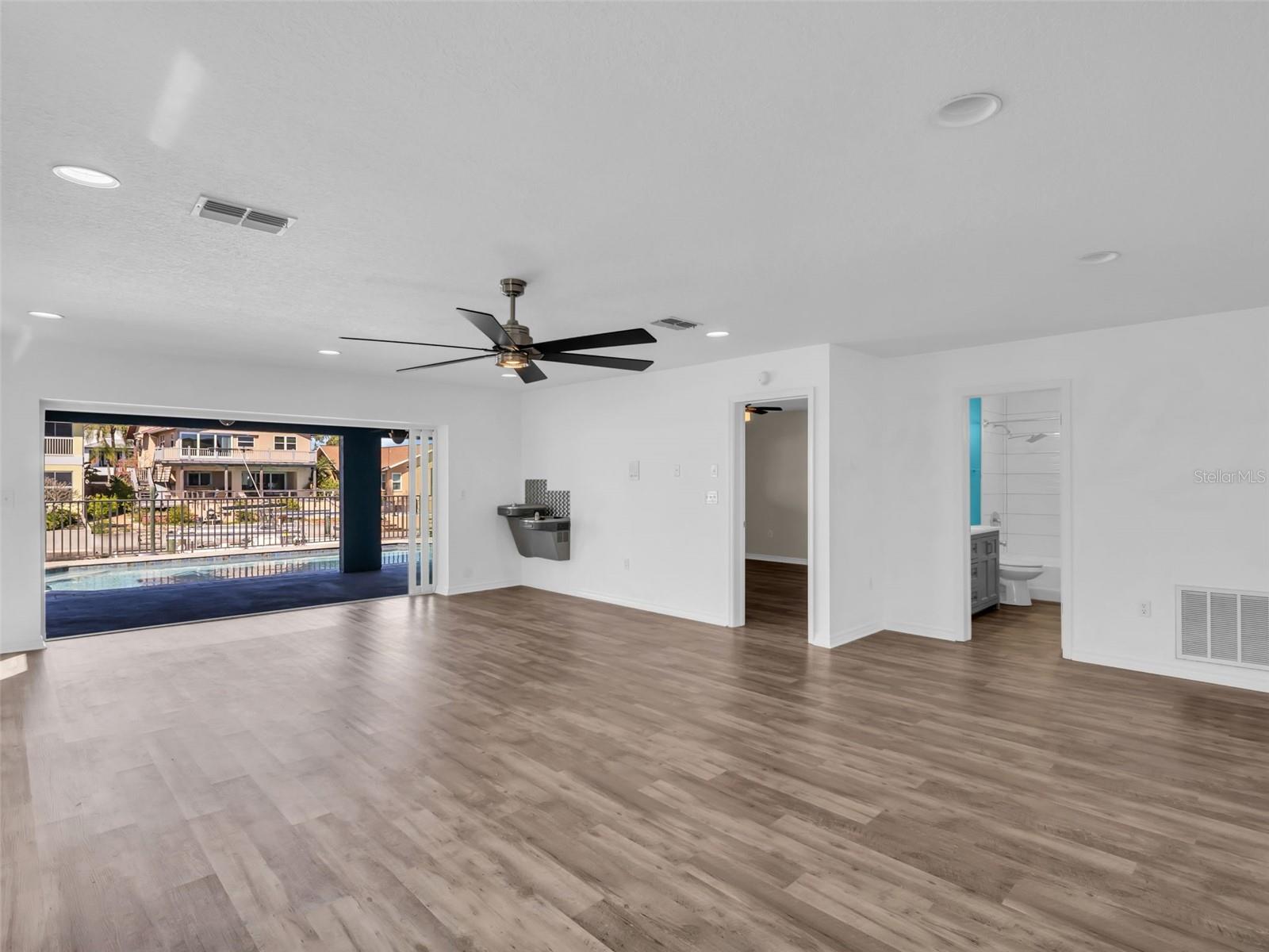 6241 BAYSIDE DR, NEW PORT RICHEY, FL, 34652