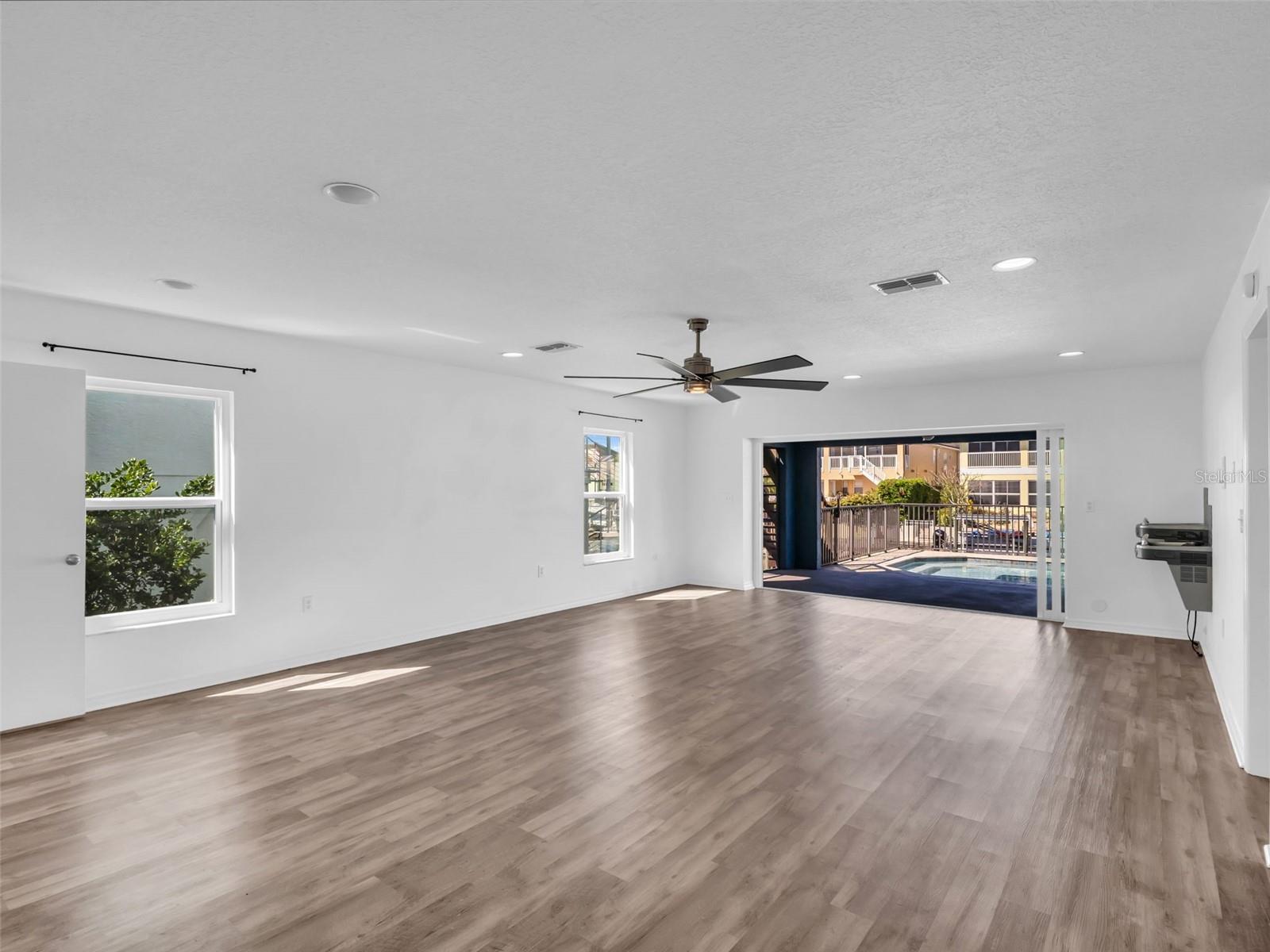 6241 BAYSIDE DR, NEW PORT RICHEY, FL, 34652