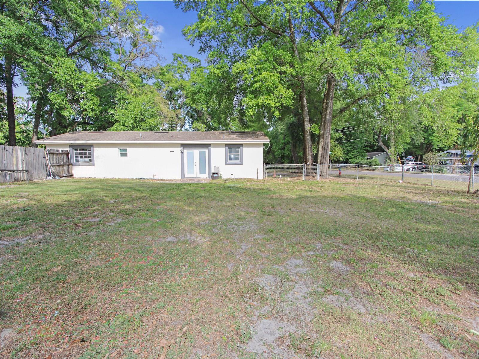 942 HAAS AVE, APOPKA, FL, 32703