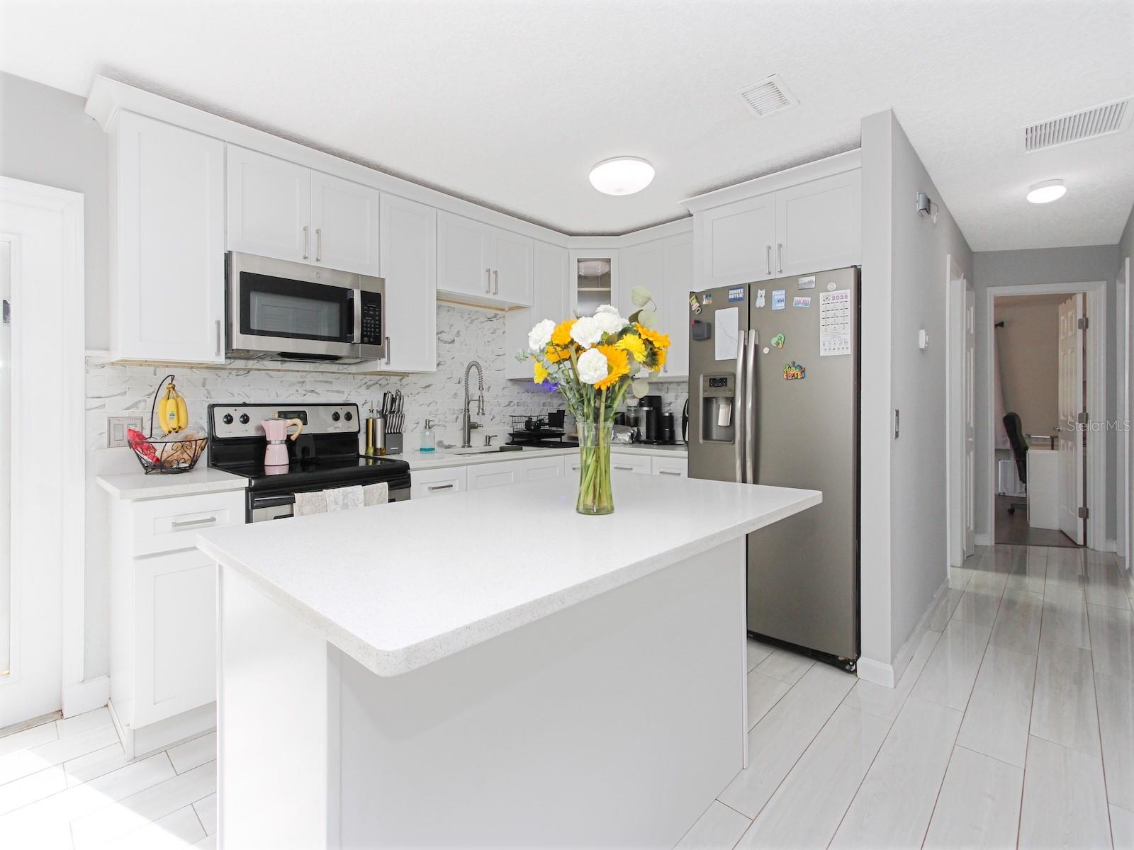 942 HAAS AVE, APOPKA, FL, 32703