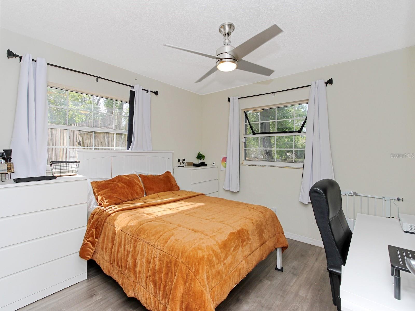 942 HAAS AVE, APOPKA, FL, 32703