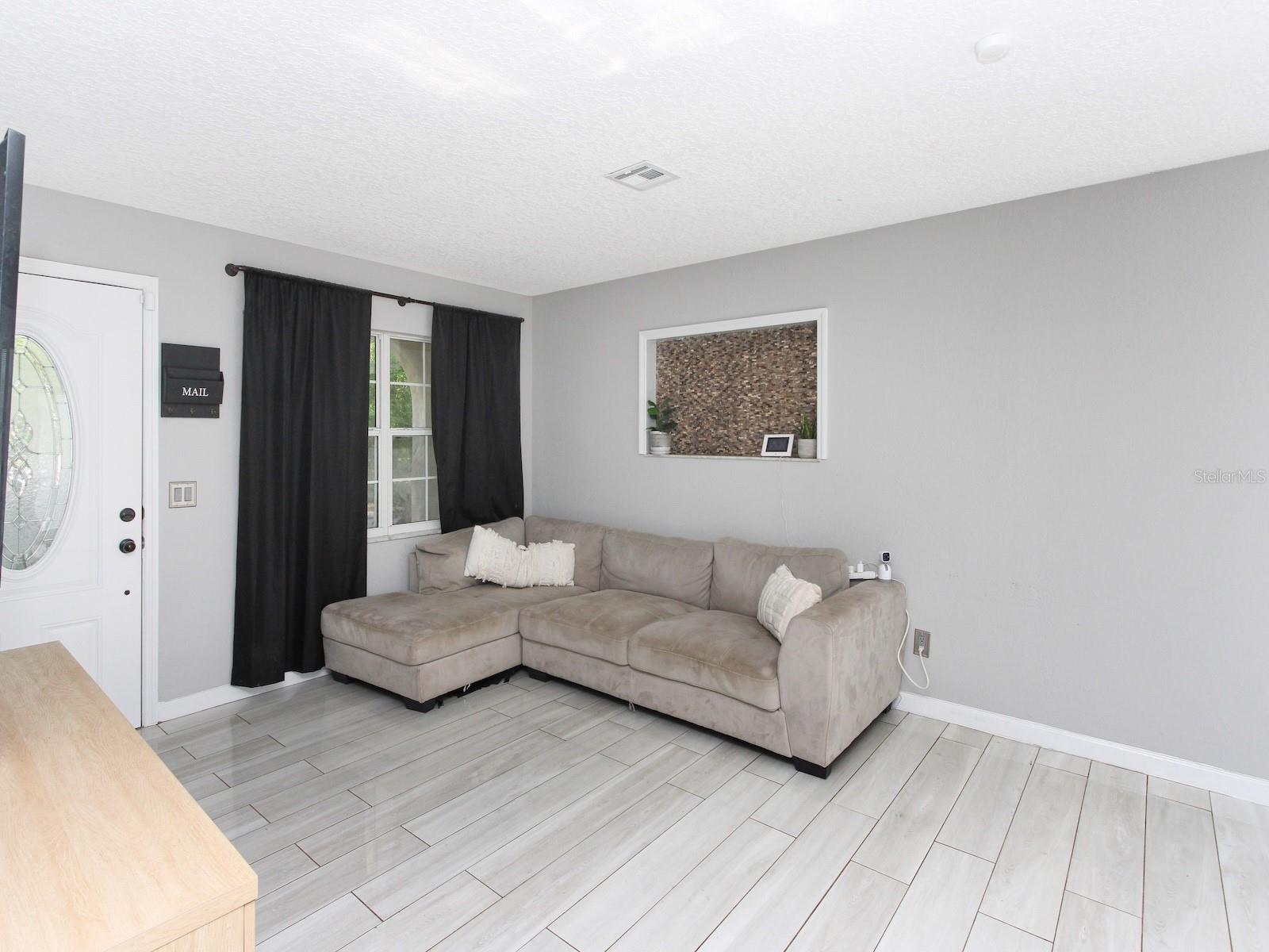 942 HAAS AVE, APOPKA, FL, 32703