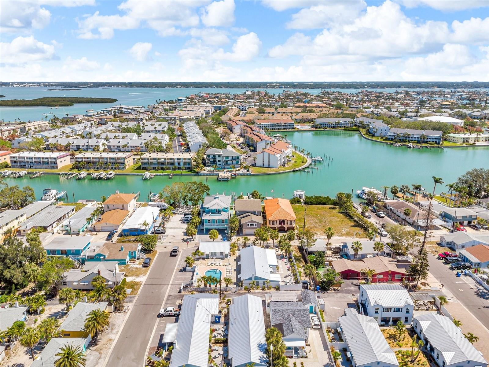 12312 LAGOON LN, TREASURE ISLAND, FL, 33706