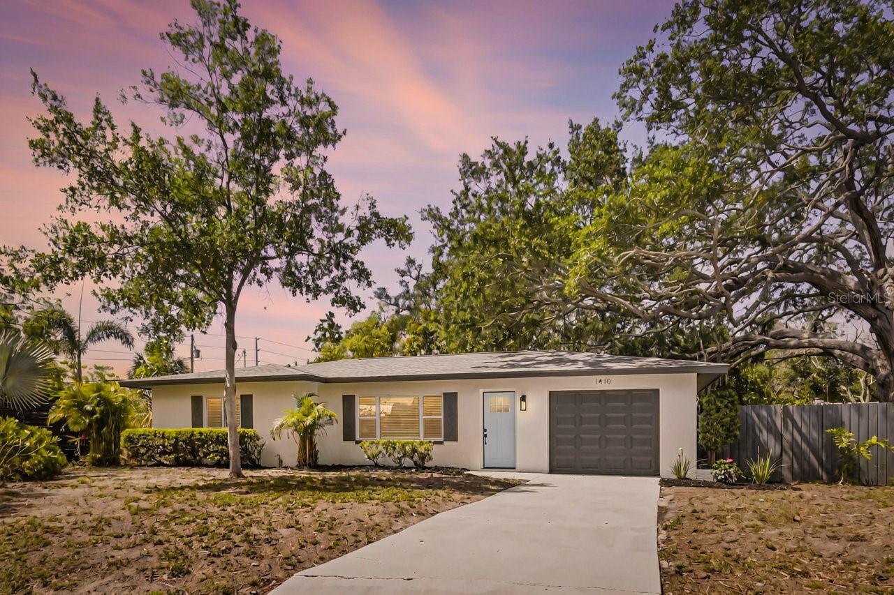 1410 SAN CHARLES DR, DUNEDIN, FL, 34698