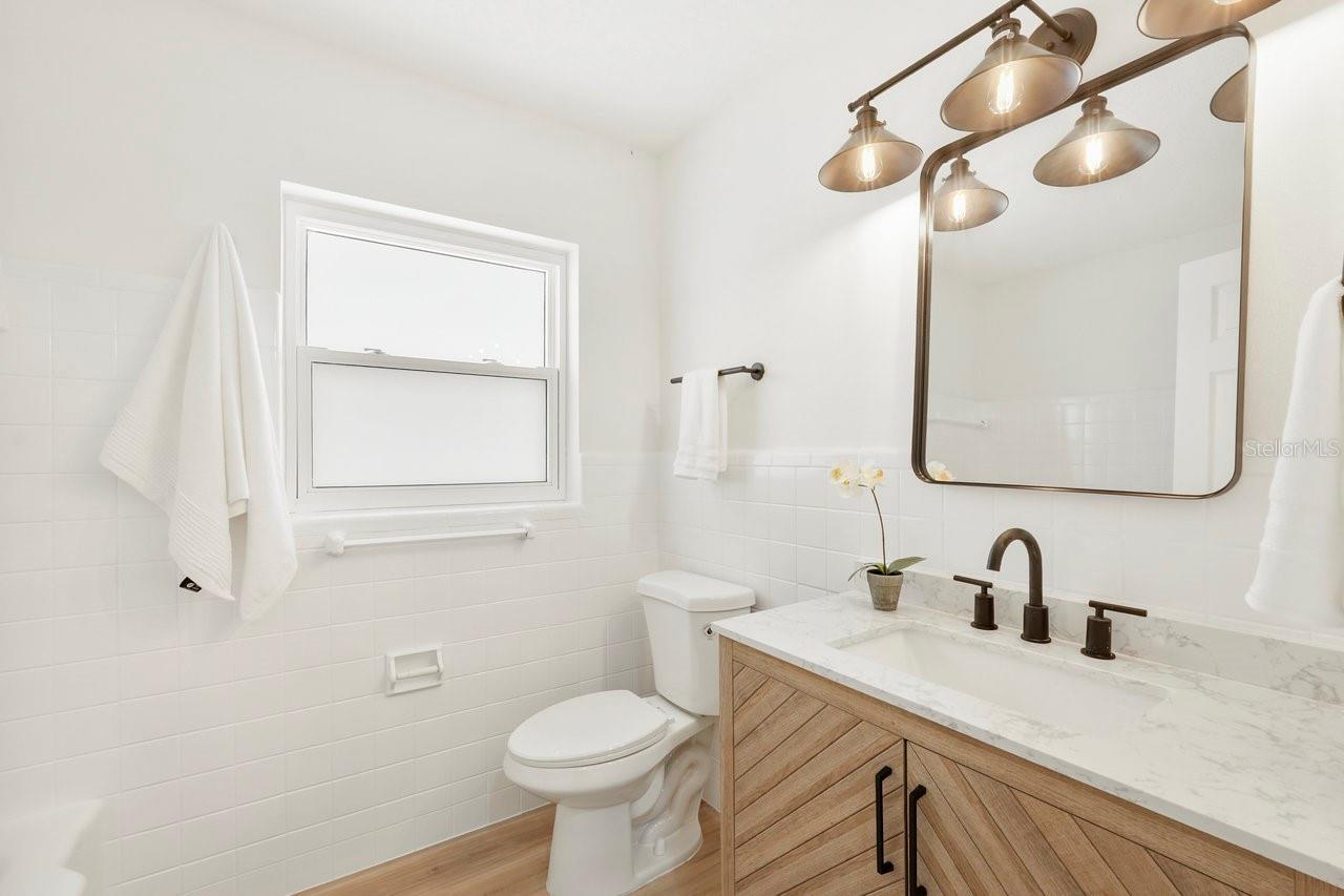 1410 SAN CHARLES DR, DUNEDIN, FL, 34698