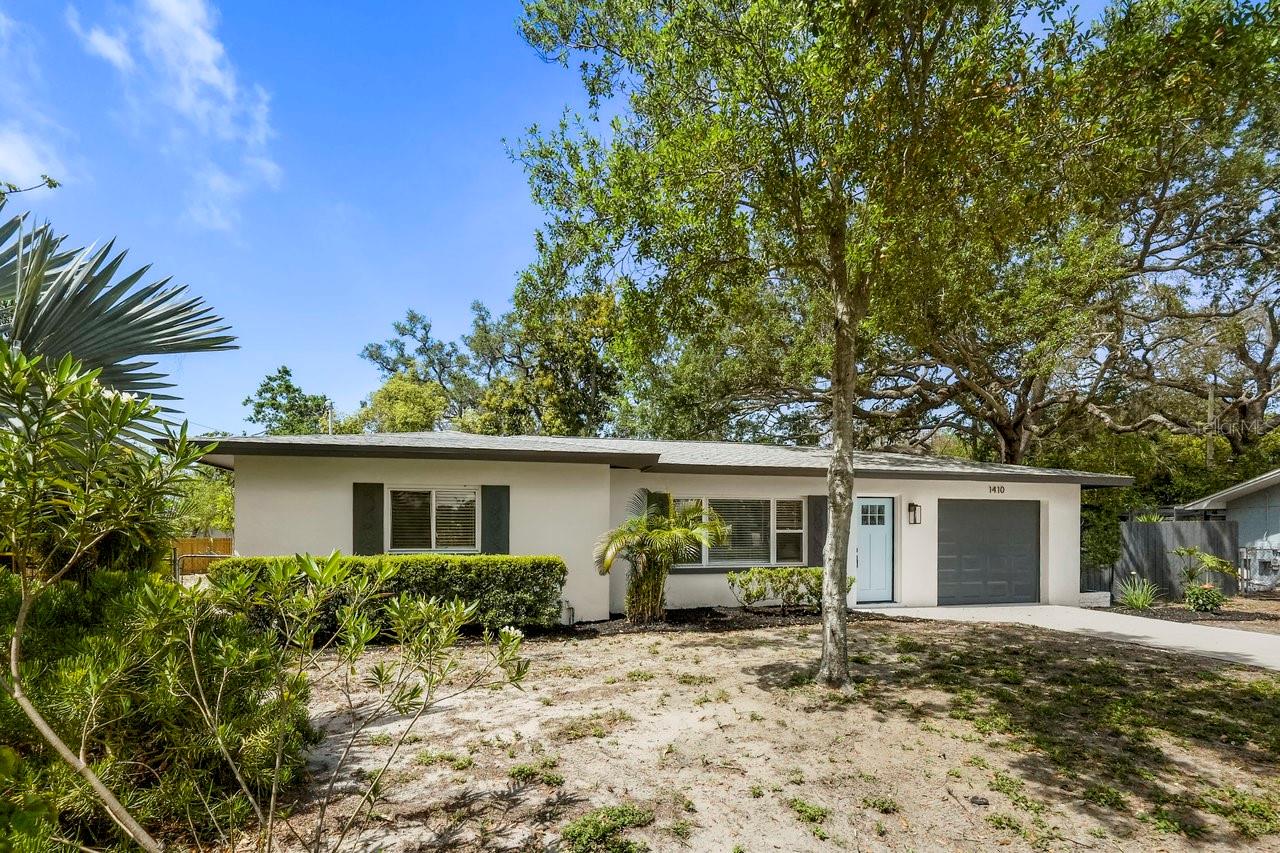 1410 SAN CHARLES DR, DUNEDIN, FL, 34698