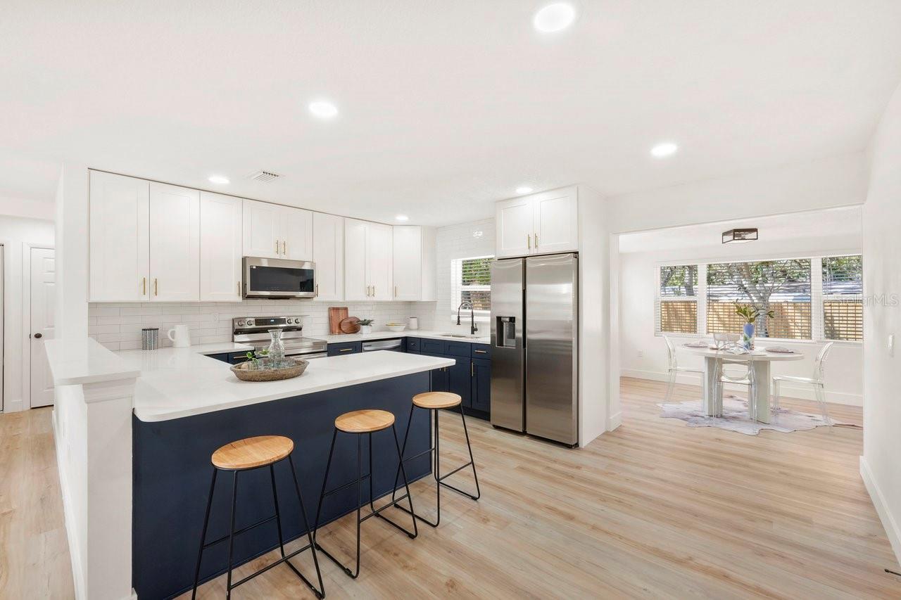 1410 SAN CHARLES DR, DUNEDIN, FL, 34698