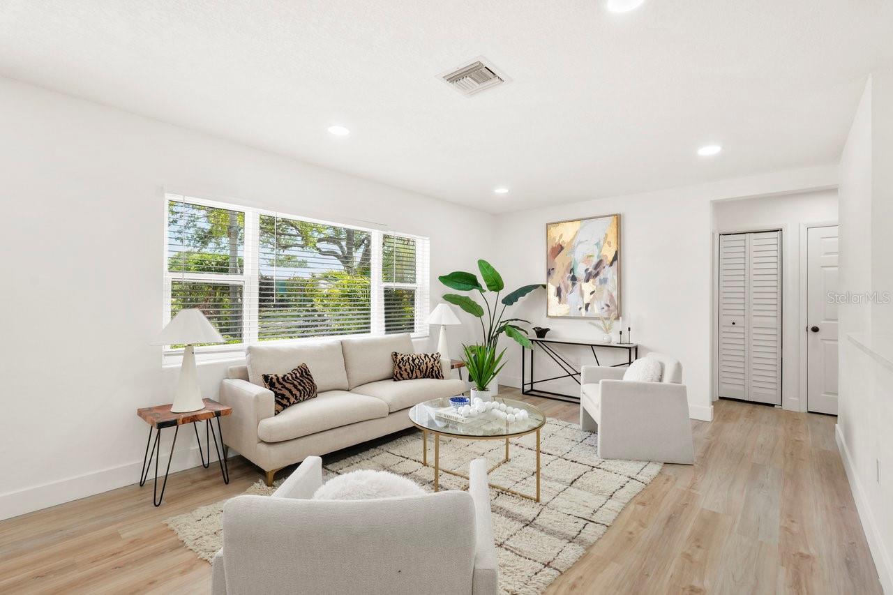 1410 SAN CHARLES DR, DUNEDIN, FL, 34698