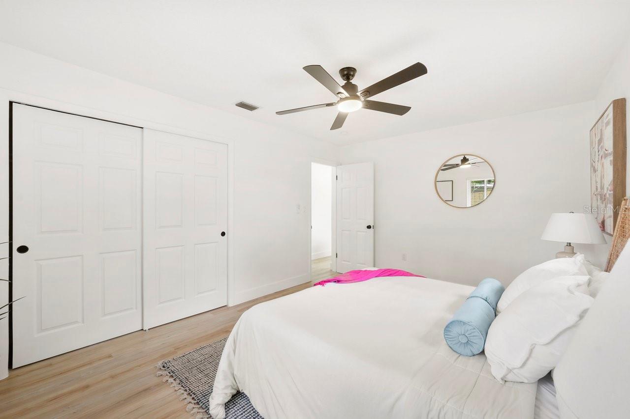 1410 SAN CHARLES DR, DUNEDIN, FL, 34698