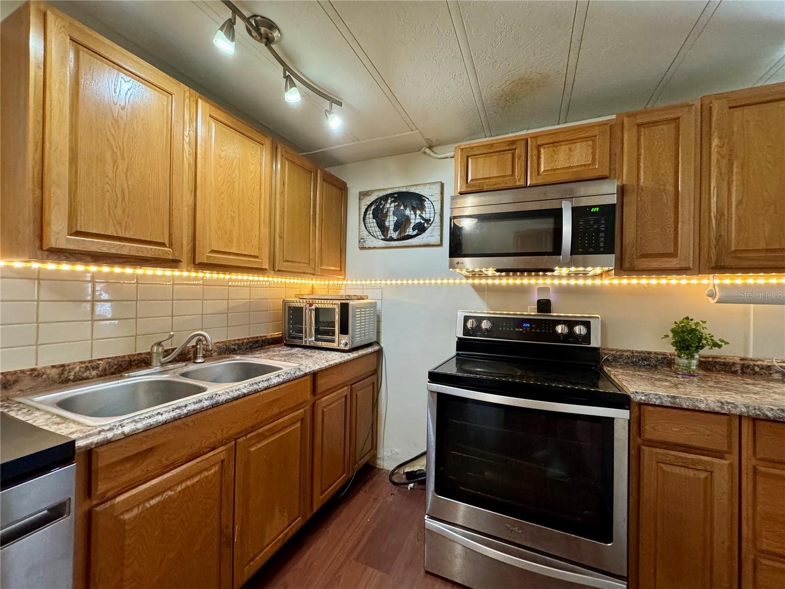 8180 61ST LN N, PINELLAS PARK, FL, 33781