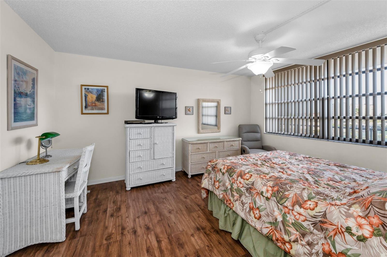 7700 SUN ISLAND DR S #404, SOUTH PASADENA, FL, 33707