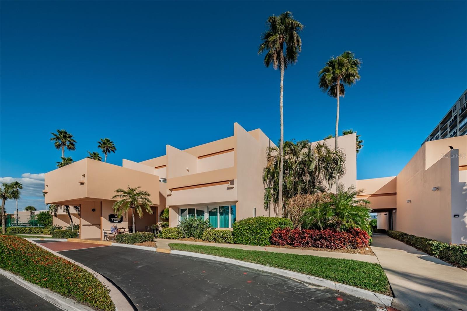 7700 SUN ISLAND DR S #404, SOUTH PASADENA, FL, 33707