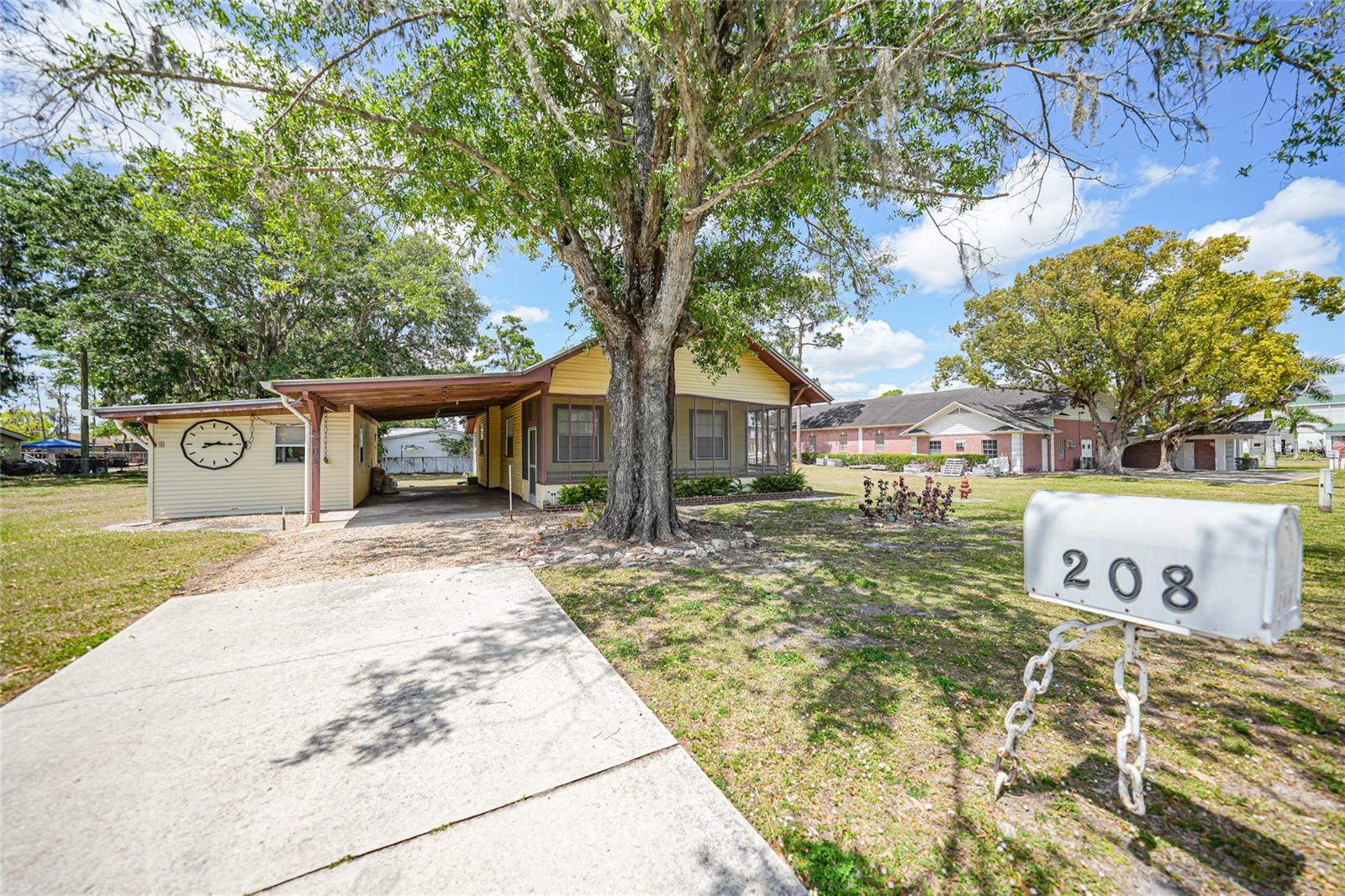 208 S 11TH AVE, WAUCHULA, FL, 33873