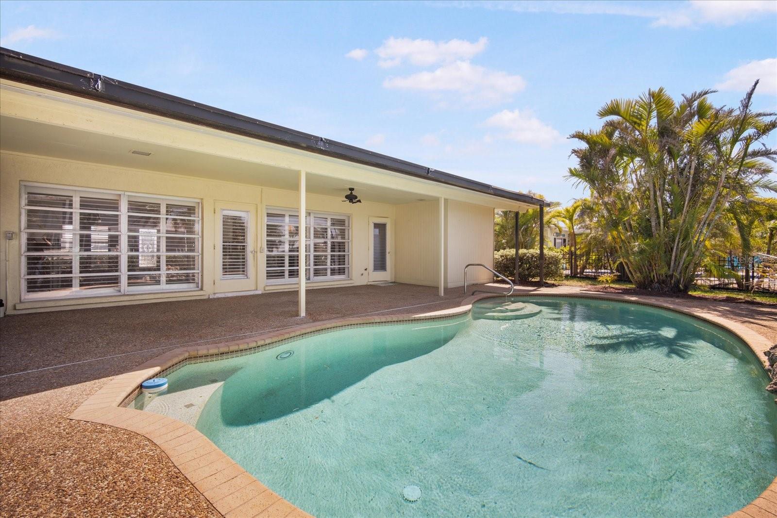 516 71ST ST, HOLMES BEACH, FL, 34217