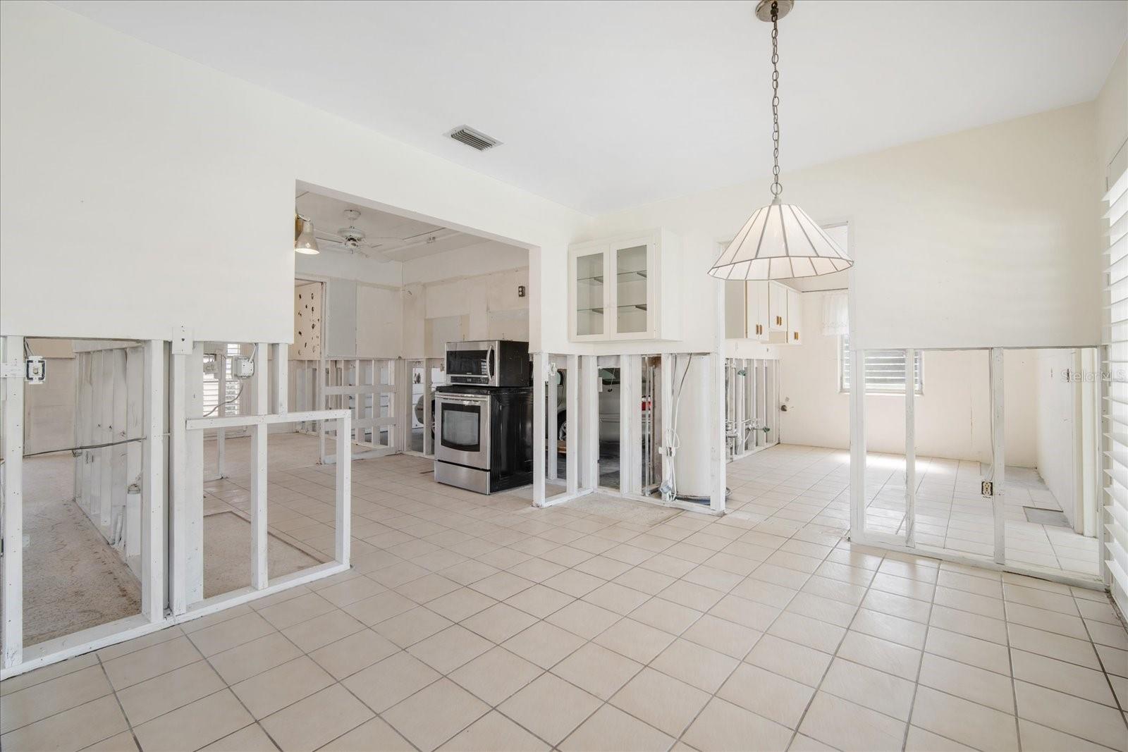 516 71ST ST, HOLMES BEACH, FL, 34217