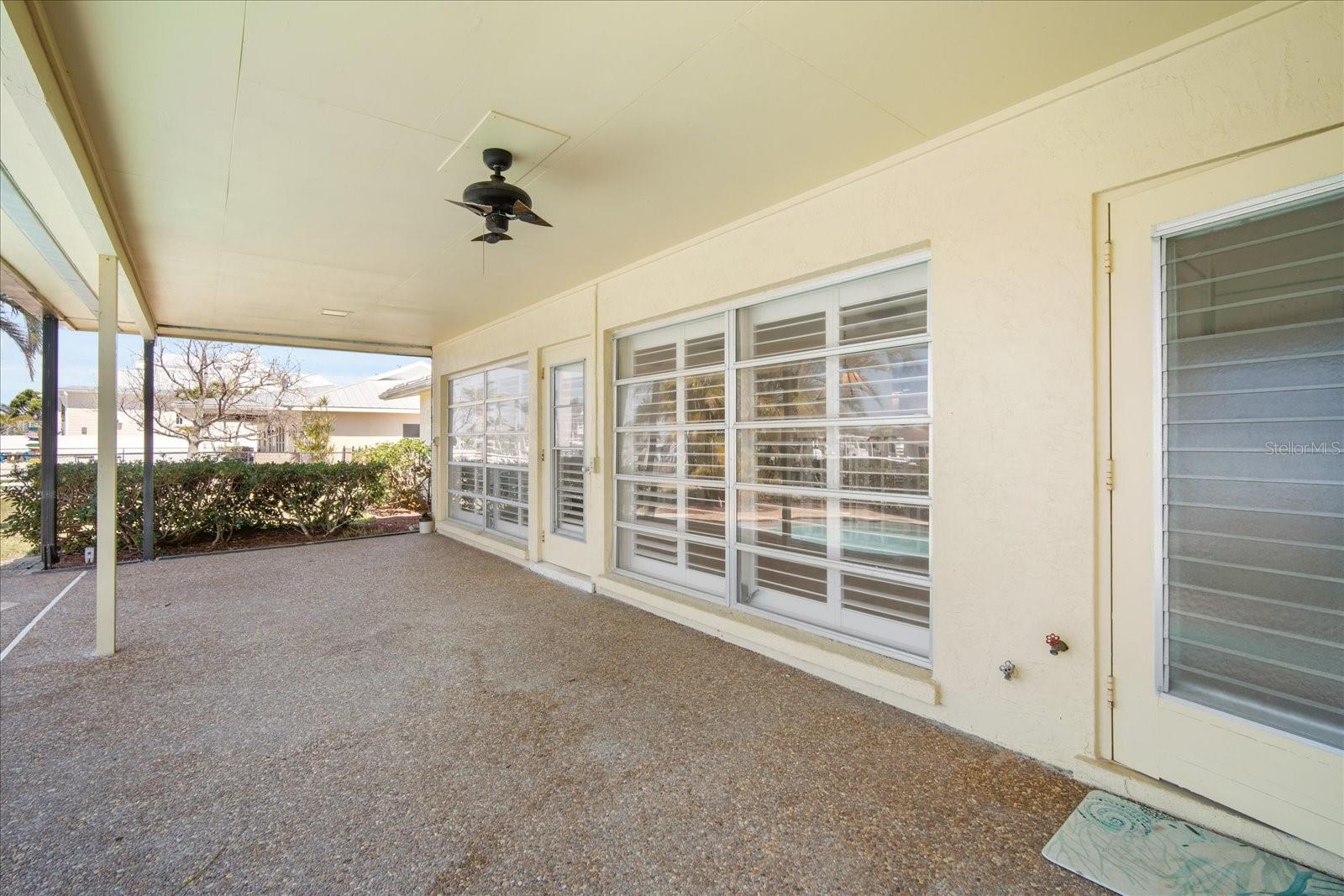 516 71ST ST, HOLMES BEACH, FL, 34217