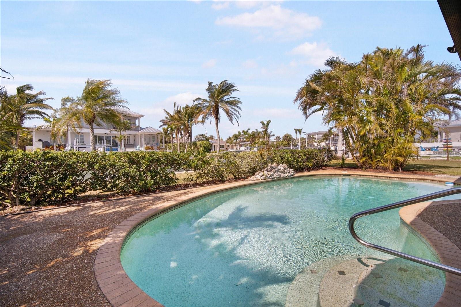 516 71ST ST, HOLMES BEACH, FL, 34217