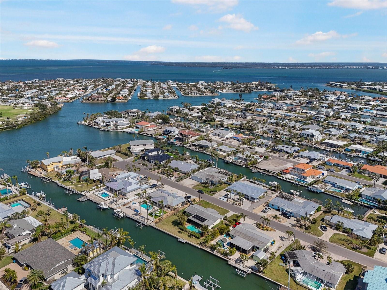 516 71ST ST, HOLMES BEACH, FL, 34217