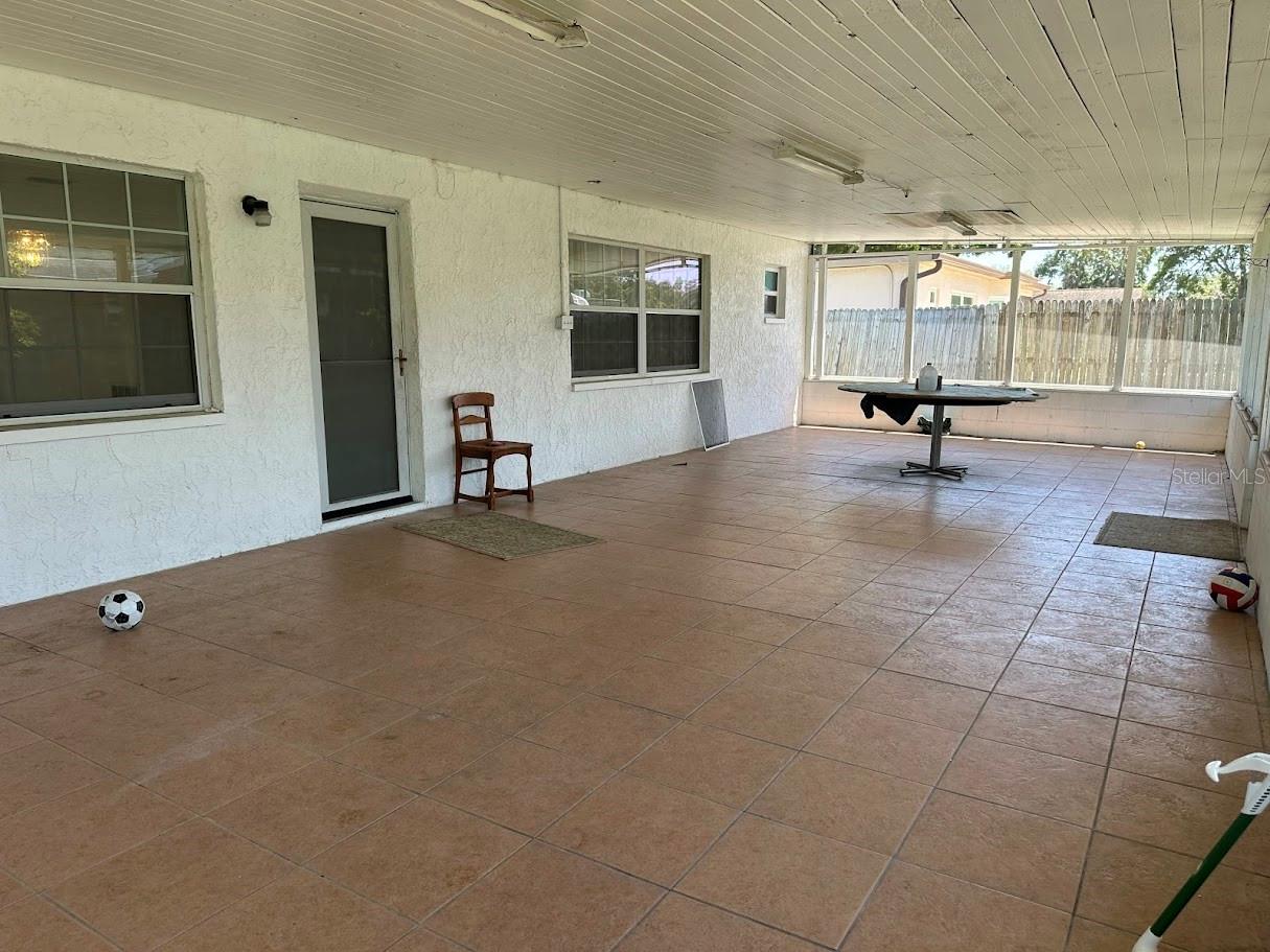 2070 59TH ST N, CLEARWATER, FL, 33760