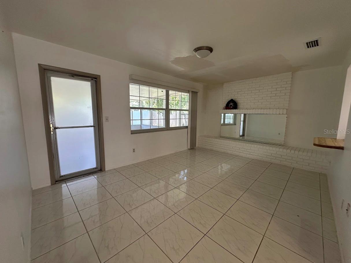 2070 59TH ST N, CLEARWATER, FL, 33760