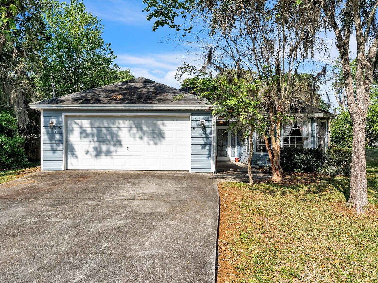 1606 CENTER ST, DELAND, FL, 32720