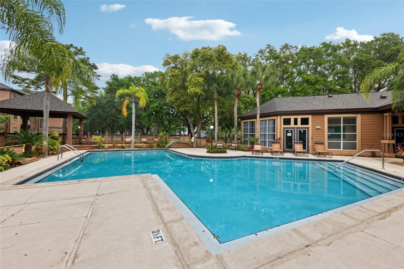 490 N PIN OAK PL #112, LONGWOOD, FL, 32779