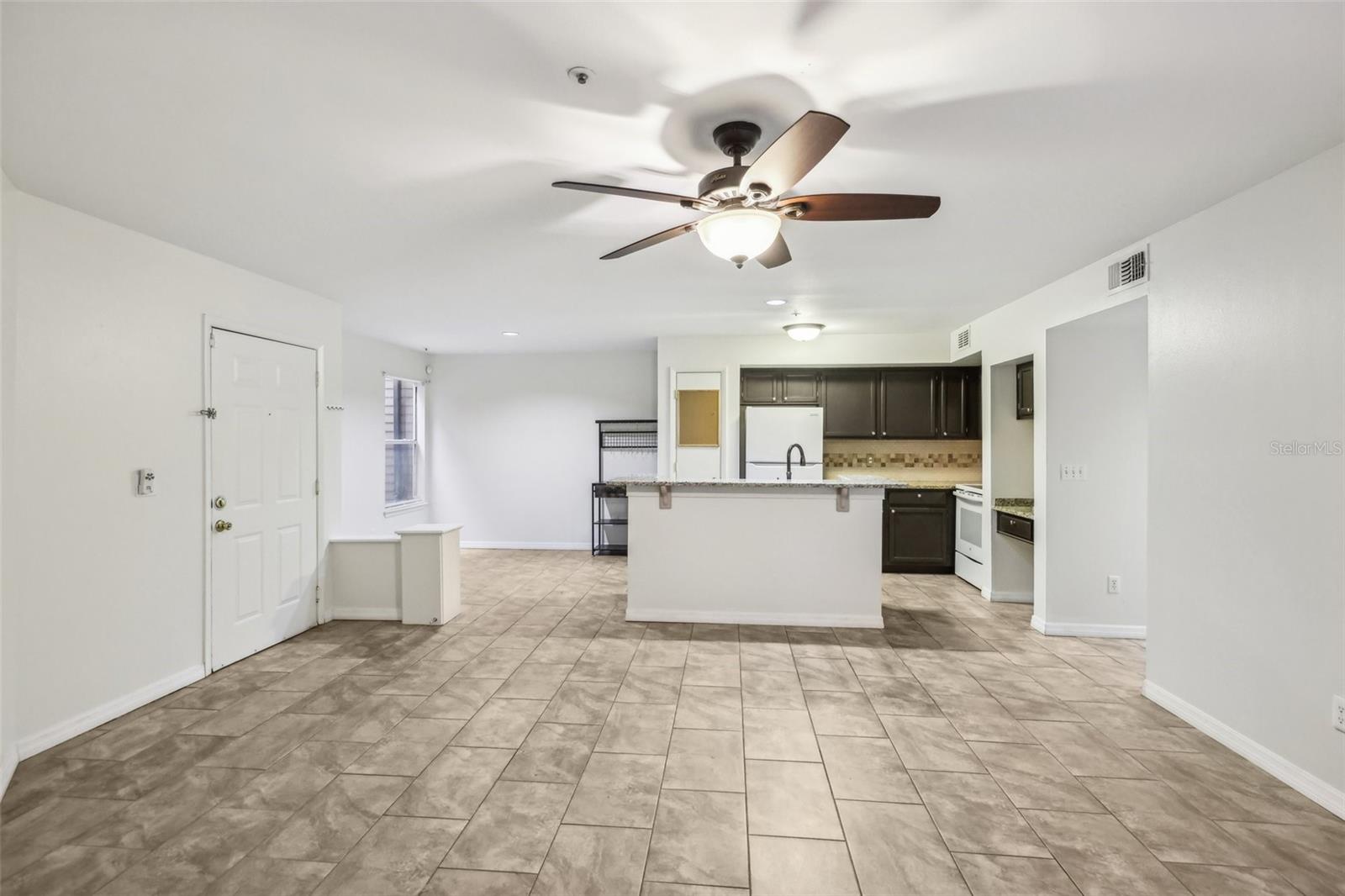 490 N PIN OAK PL #112, LONGWOOD, FL, 32779