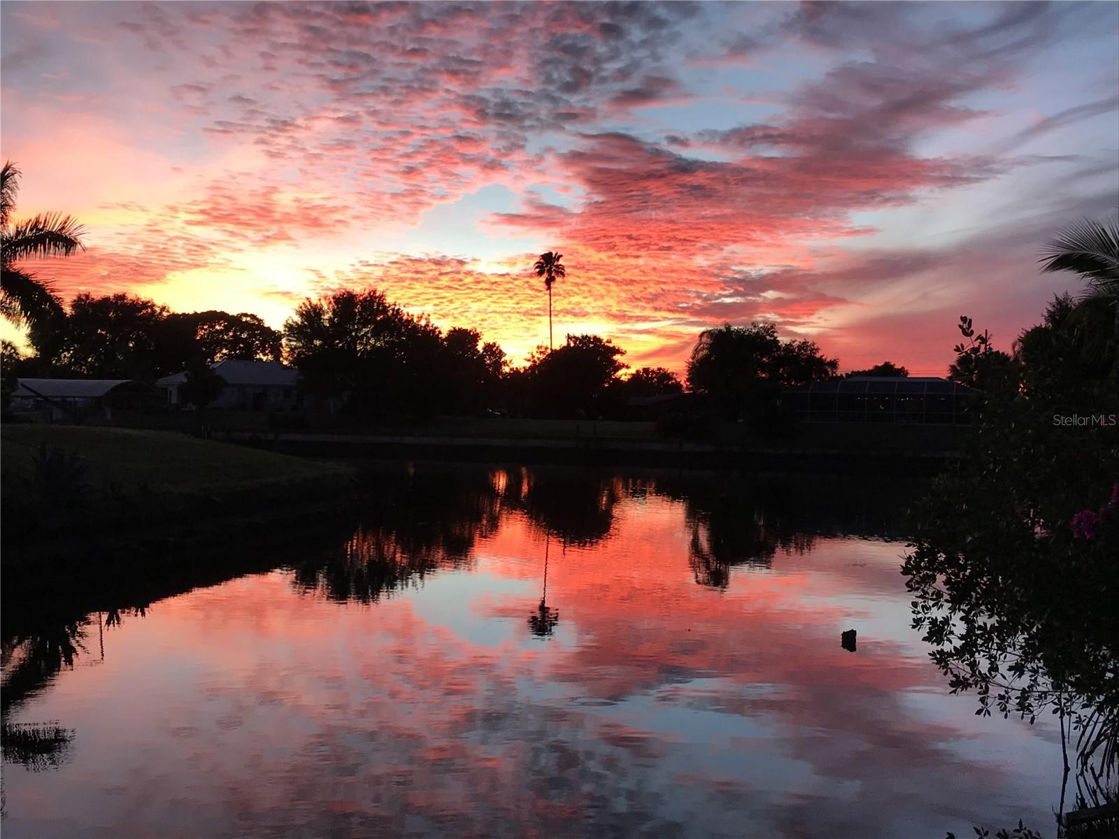 103 CURTIS TER NE, PORT CHARLOTTE, FL, 33952