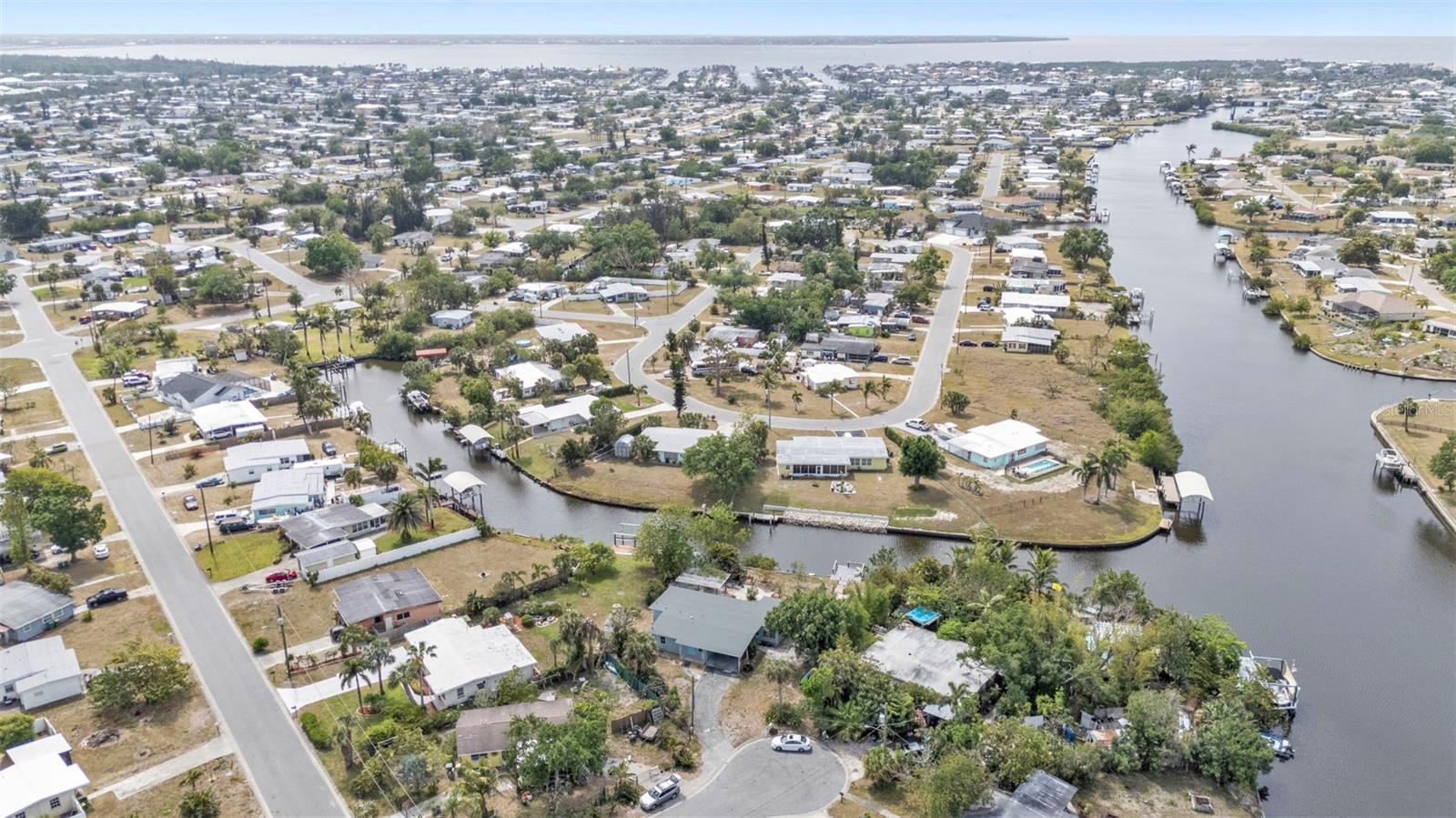 103 CURTIS TER NE, PORT CHARLOTTE, FL, 33952