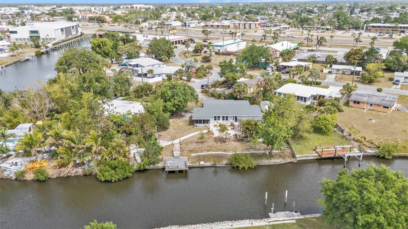 103 CURTIS TER NE, PORT CHARLOTTE, FL, 33952