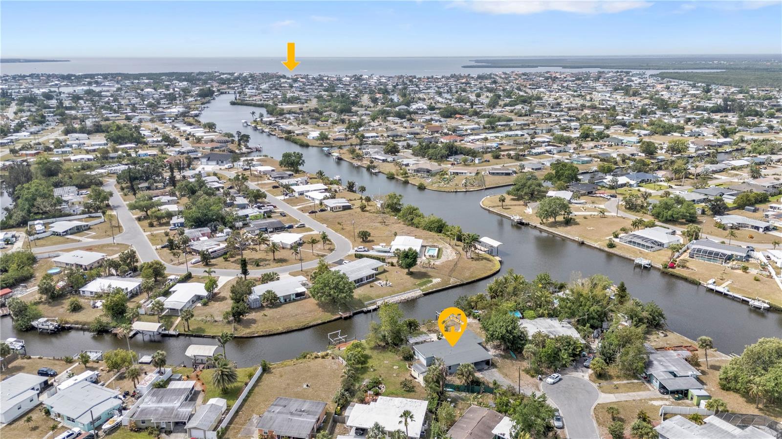 103 CURTIS TER NE, PORT CHARLOTTE, FL, 33952