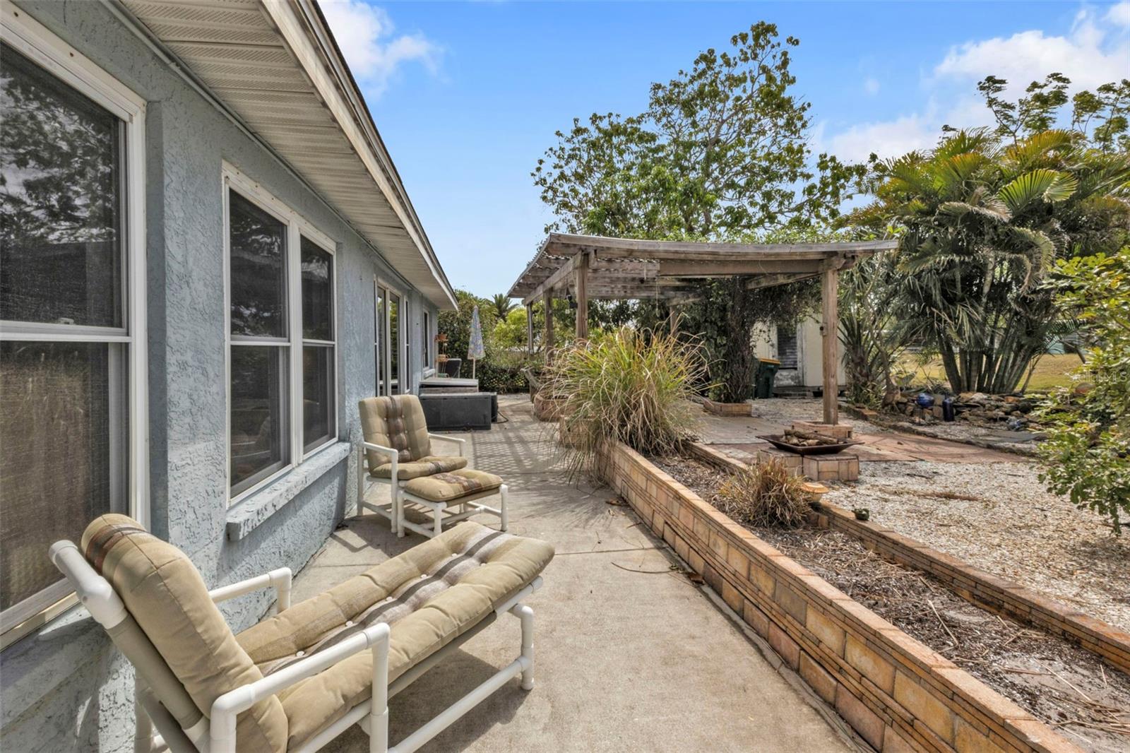 103 CURTIS TER NE, PORT CHARLOTTE, FL, 33952