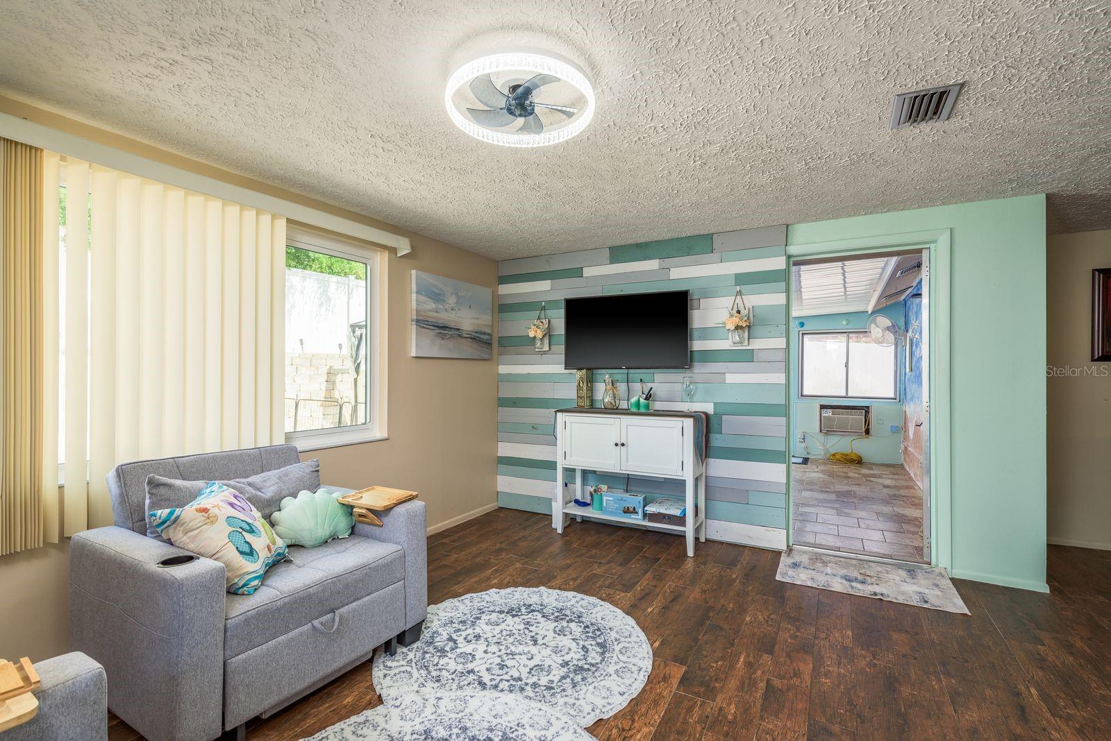 6831 GREENWICH AVE, NEW PORT RICHEY, FL, 34653