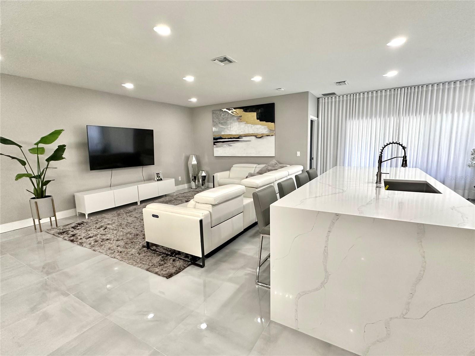 2049 MARSH HAWK DRIVE, ORLANDO, FL, 32837